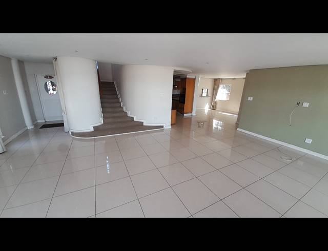 4 BEDROOM FLAT TO LET IN MUSGRAVE